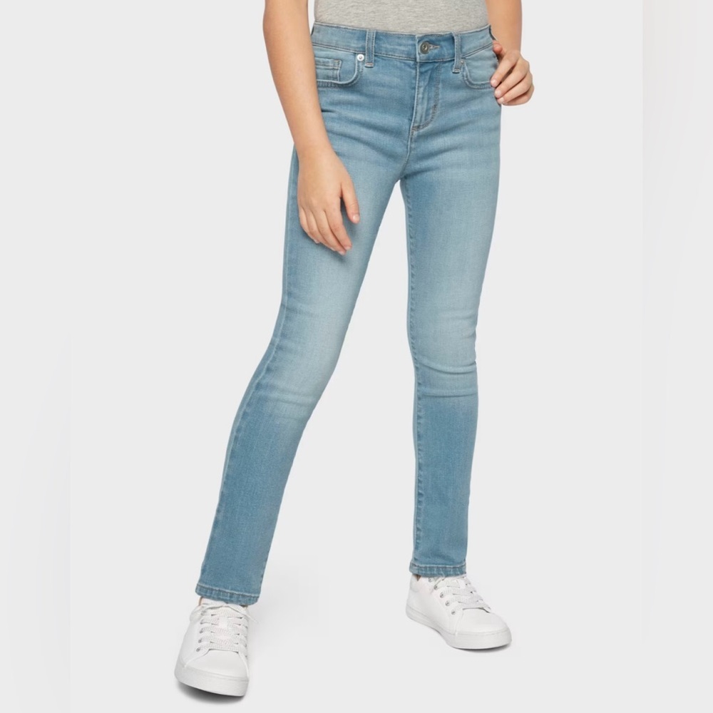 NWOT CHILDREN’S PLACE Mid-rise‎ Skinny Jeans 18P (XXXL) or 16P (XXL)